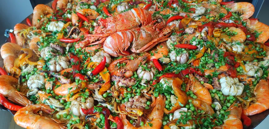 Paella em casa com aniversário